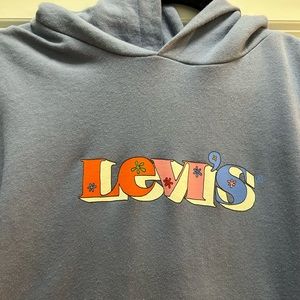 retro levi’s hoodie